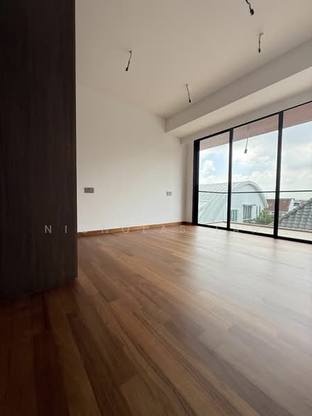 Serangoon Garden Estate, 4 Brockhampton Drive, 6 Bedrooms, 7,460 sqft, Semi-Detached House For Sale, by Nicholas Tan, 24979138 - PropertyGuru.com.sg