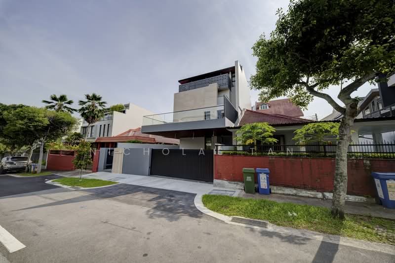 Serangoon Garden Estate, 4 Brockhampton Drive, 6 Bedrooms, 7,460 sqft, Semi-Detached House For Sale, by Nicholas Tan, 24979138 - PropertyGuru.com.sg
