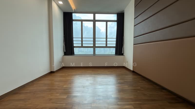 The Lakeshore, 29 Jurong West Street 41, 3 Bedrooms, 1,173 sqft, Condominium For Rent, by James Fong, 24979520 - Master Bedroom - PropertyGuru.com.sg
