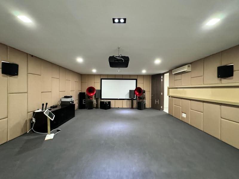 Maryland drive six ave Holland road, Tanglin / Holland / Bukit Timah, 6 Bedrooms, 16,000 sqft, Good Class Bungalow For Rent, by Sean Tiah, 24979771 - PropertyGuru.com.sg