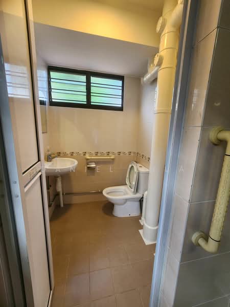 122 Ang Mo Kio Avenue 3, 122 Ang Mo Kio Avenue 3, 3 Bedrooms, 1,001 sqft, HDB Flat For Rent, by Daniel Chua, 24980620 - PropertyGuru.com.sg