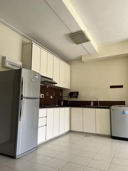 Eastern Lagoon II, 200 Upper East Coast Road, East Coast / Marine Parade, 1 Bedroom, 750 sqft, Condominium For Rent, by Susie Goh, 24980809 - PropertyGuru.com.sg