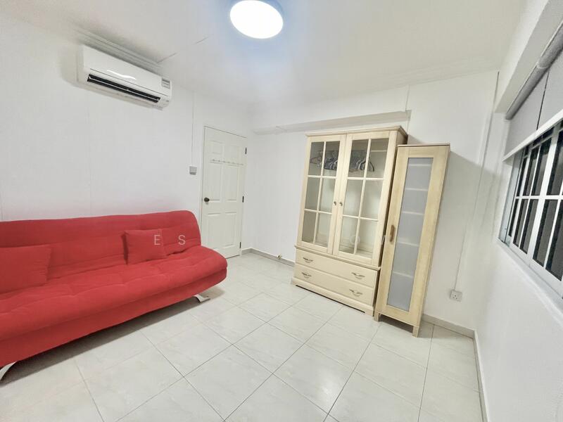 369 Tampines Street 34, 369 Tampines Street 34, 3 Bedrooms, 1,076 sqft, HDB Flat For Rent, by Esther Low, 24981137 - PropertyGuru.com.sg