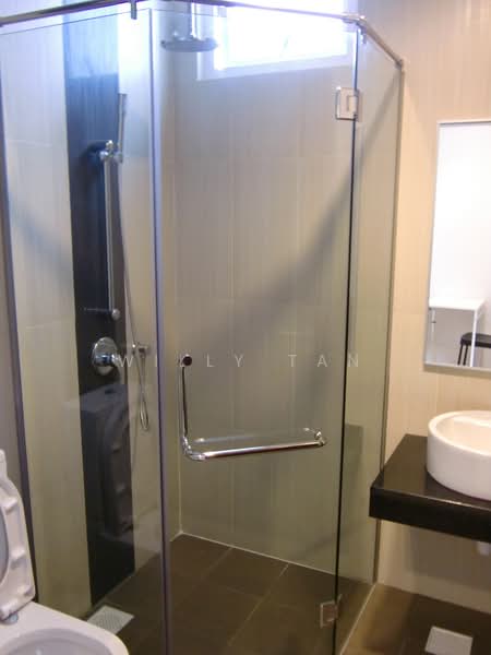 Espira Suites, 99A Lorong H Telok Kurau, 1 Bedroom, 495 sqft, Condominium For Rent, by Willy Tan, 24981415 - Bath room - PropertyGuru.com.sg