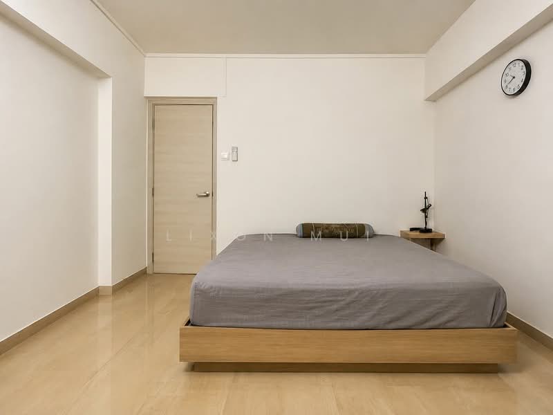 551 Jurong West Street 42, 551 Jurong West Street 42, 3 Bedrooms, 1,442 sqft, HDB Flat For Sale, by Lixon Mui, 24981618 - Master bedroom - PropertyGuru.com.sg