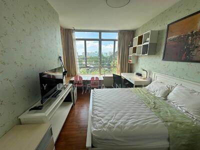 For Rent - The Lakeshore