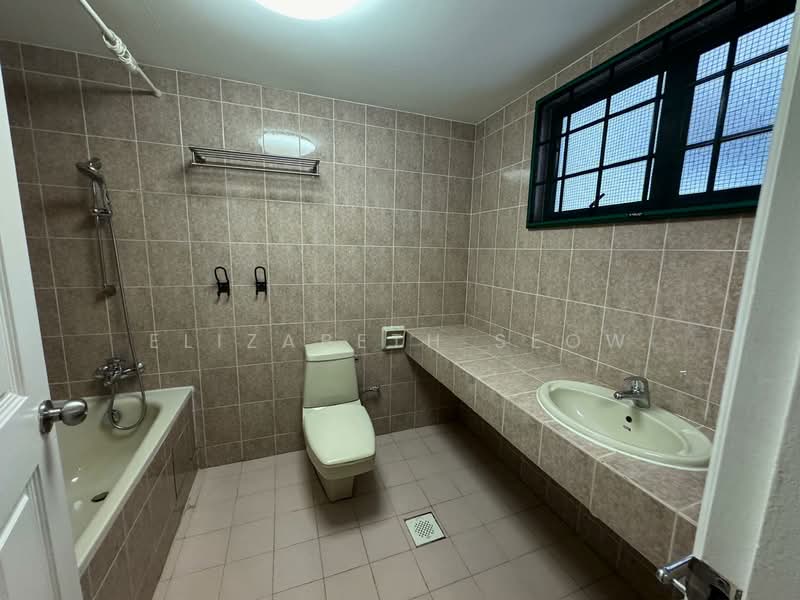 HINDHEDE DRIVE, , 5 Bedrooms, 2,850 sqft, Terraced House For Rent, by Elizabeth Seow, 24984042 - PropertyGuru.com.sg