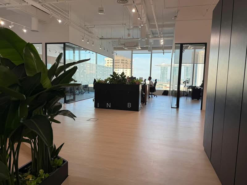 The Central, 8 Eu Tong Sen Street, 1,766 sqft, Office For Sale, by Navin Bafna, 24984408 - CommercialGuru.com.sg