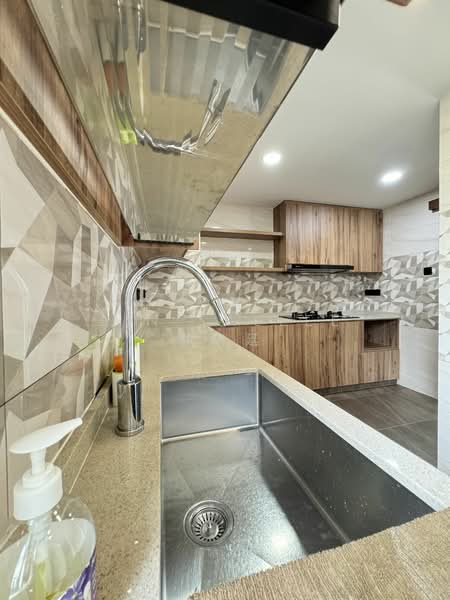 Woodgrove Condo, 2 Woodgrove Drive, 4 Bedrooms, 1,904 sqft, Condominium For Rent, by Lin Sallee 林玥廷, 24984466 - PropertyGuru.com.sg