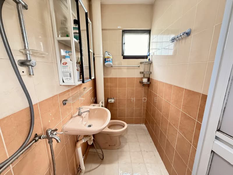 304 Ubi Avenue 1, 304 Ubi Avenue 1, Eunos / Geylang / Paya Lebar, Room Rental, 150 sqft, HDB Flat For Rent, by Edwin Hoe, 24984585 - PropertyGuru.com.sg