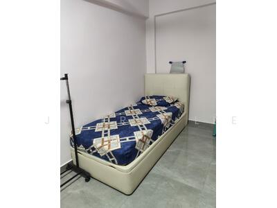 For Rent - 173 Woodlands Street 13