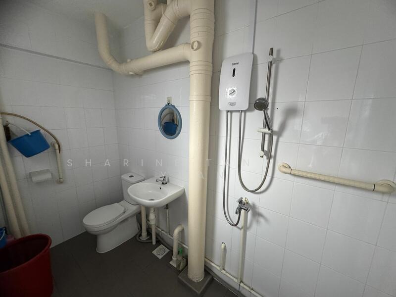 For Rent - 452 Jurong West Street 42