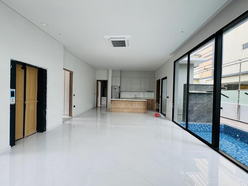 For Sale - Brand New & Freehold Bungalow, 5 levels with Lift, Basement entertainment hall with pool view