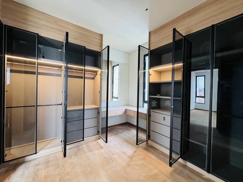 For Sale - Brand New & Freehold Bungalow, 5 levels with Lift, Basement entertainment hall with pool view
