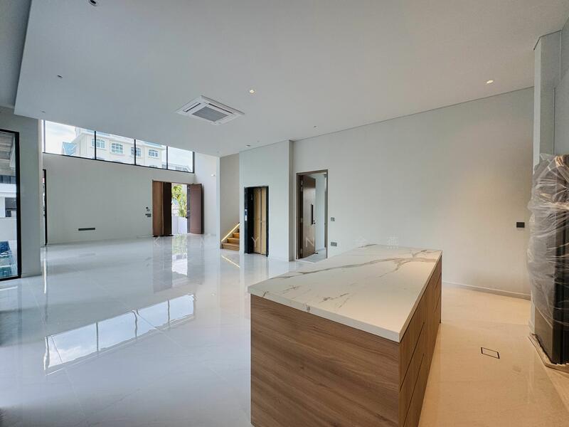 For Sale - Brand New & Freehold Bungalow, 5 levels with Lift, Basement entertainment hall with pool view