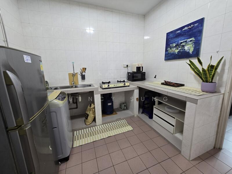 63 Wishart Road, , Studio, 450 sqft, Walk-up Apartment For Rent, by Quincy Sung, 24987815 - PropertyGuru.com.sg