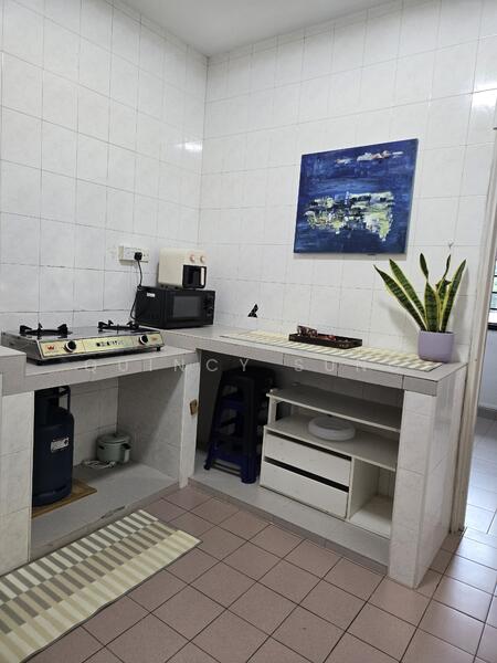 63 Wishart Road, , Studio, 450 sqft, Walk-up Apartment For Rent, by Quincy Sung, 24987815 - PropertyGuru.com.sg