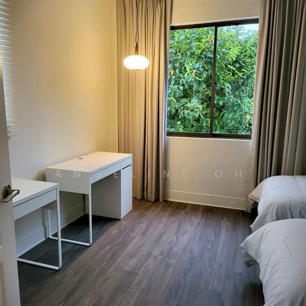 Zion Mansion, 23 Holland Rise, Tanglin / Holland / Bukit Timah, 3 Bedrooms, 1,150 sqft, Apartment For Rent, by Angeline Oh, 24989317 - Bedroom - PropertyGuru.com.sg