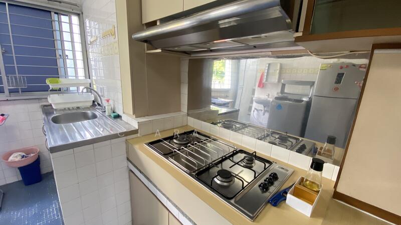 585 Ang Mo Kio Avenue 3, 585 Ang Mo Kio Avenue 3, 2 Bedrooms, 721 sqft, HDB Flat For Rent, by Clara Koh, 24989641 - PropertyGuru.com.sg