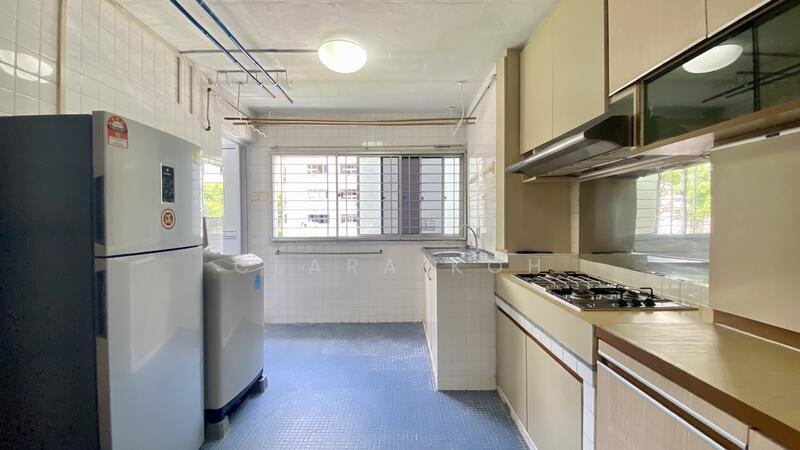 585 Ang Mo Kio Avenue 3, 585 Ang Mo Kio Avenue 3, 2 Bedrooms, 721 sqft, HDB Flat For Rent, by Clara Koh, 24989641 - PropertyGuru.com.sg