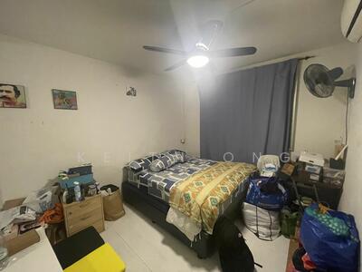 For Sale - 214 Serangoon Avenue 4