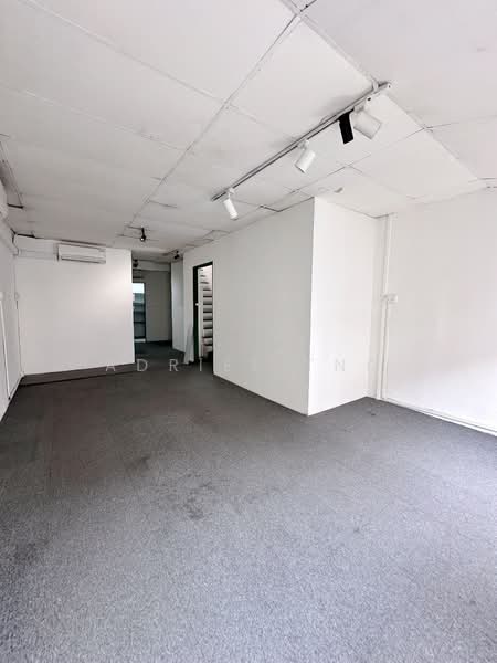 ⭐️Level 2 Retail Space for rent in Haji Lane⭐️, Haji Lane | Arab Street, 500 sqft, Other Retail For Rent, by Adriel Tng, 24990253 - CommercialGuru.com.sg