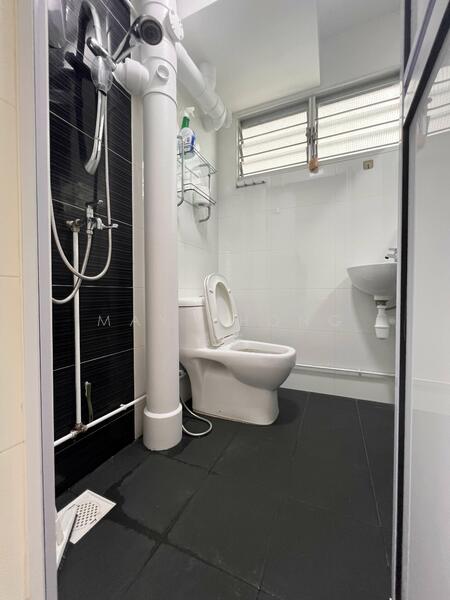 649 Ang Mo Kio Avenue 5, 649 Ang Mo Kio Avenue 5, Room Rental, 100 sqft, HDB Flat For Rent, by May Chong 張雲, 24990316 - PropertyGuru.com.sg