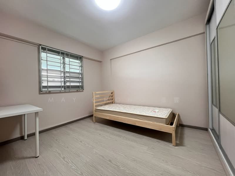 649 Ang Mo Kio Avenue 5, 649 Ang Mo Kio Avenue 5, Room Rental, 100 sqft, HDB Flat For Rent, by May Chong 張雲, 24990316 - PropertyGuru.com.sg