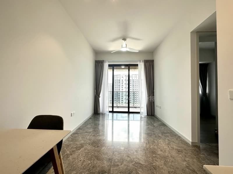 Margaret Ville, 20 Margaret Drive, 2 Bedrooms, 700 sqft, Condominium For Rent, by Linda Foo 符雪梅, 24990492 - Spacious living and dining rooms - PropertyGuru.com.sg