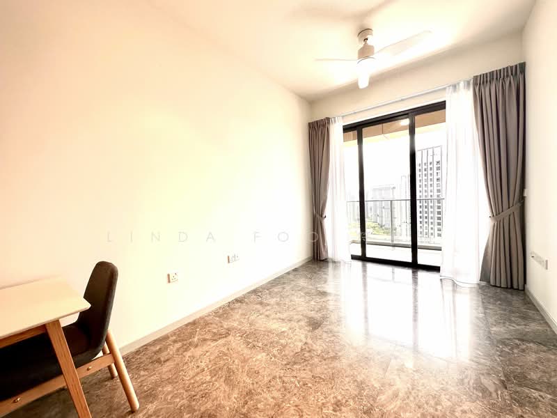 Margaret Ville, 20 Margaret Drive, 2 Bedrooms, 700 sqft, Condominium For Rent, by Linda Foo 符雪梅, 24990492 - Spacious living and dining room - PropertyGuru.com.sg