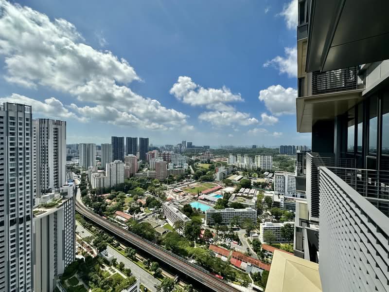 Margaret Ville, 20 Margaret Drive, 2 Bedrooms, 700 sqft, Condominium For Rent, by Linda Foo 符雪梅, 24990492 - Balcony view - PropertyGuru.com.sg