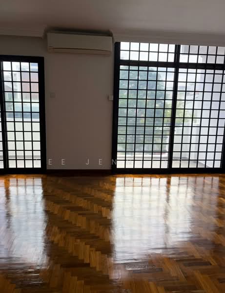 For Rent - Opera Estate