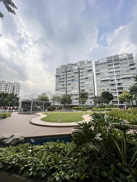 The Centris, 61 Jurong West Central 3, Room Rental, 100 sqft, Apartment For Rent, by Jessie Qi 期小姐, 24992199 - PropertyGuru.com.sg