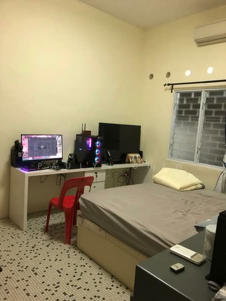 For Rent - Jalan Tari Piring Terrace