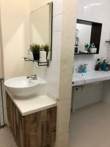 For Rent - Jalan Tari Piring Terrace