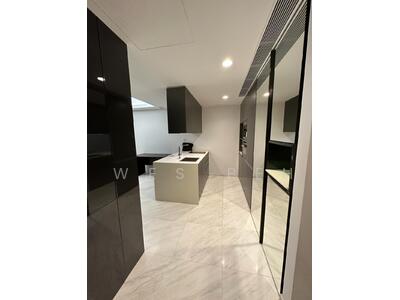 For Sale - Cairnhill Nine