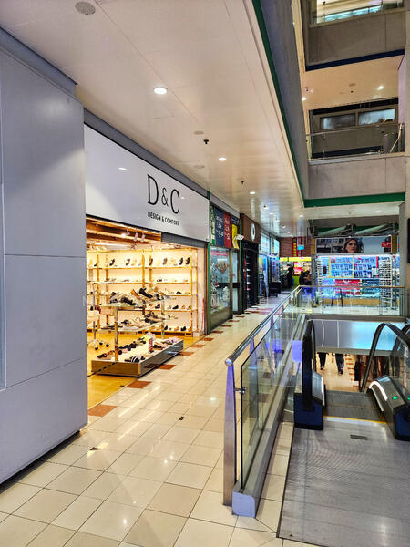 Peninsula Shopping Centre, 3 Coleman Street, 495 sqft, Other Retail For Sale, by Merwin Tan, 24993493 - CommercialGuru.com.sg