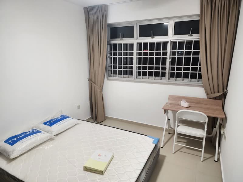 22 Teban Gardens Road, 22 Teban Gardens Road, Room Rental, 120 sqft, HDB Flat For Rent, by Tony Too 卓同利, 24993550 - PropertyGuru.com.sg