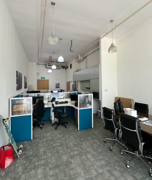 The Central, Boat Quay / Raffles Place / Marina, 646 sqft, Office For Sale, by Eric Chua, 24994112 - CommercialGuru.com.sg