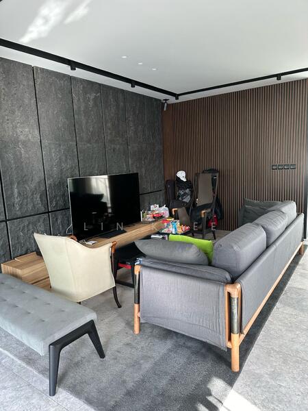 For Sale - Ocean 8