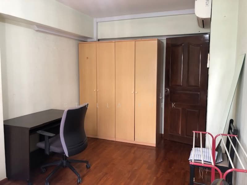 22 Jalan Membina, 22 Jalan Membina, Room Rental, 200 sqft, HDB Flat For Rent, by Stella Kuek, 24994777 - PropertyGuru.com.sg