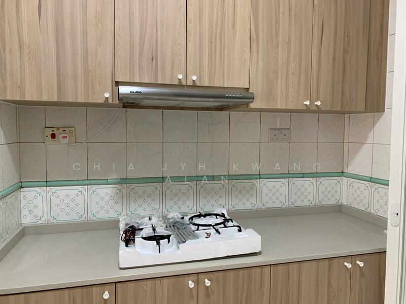 West Bay Condo, 50 West Coast Crescent, 2 Bedrooms, 893 sqft, Condominium For Rent, by Chia Jyh Kwang Alan, 24995023 - PropertyGuru.com.sg