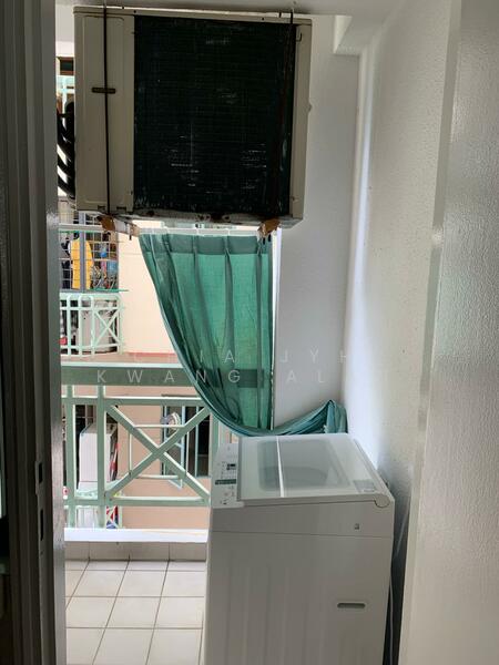 West Bay Condo, 50 West Coast Crescent, 2 Bedrooms, 893 sqft, Condominium For Rent, by Chia Jyh Kwang Alan, 24995023 - PropertyGuru.com.sg