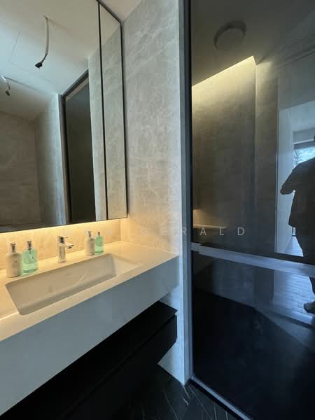 Amber Park, 18 Amber Gardens, 2 Bedrooms, 700 sqft, Condominium For Rent, by Goh Gerald, 24995429 - PropertyGuru.com.sg