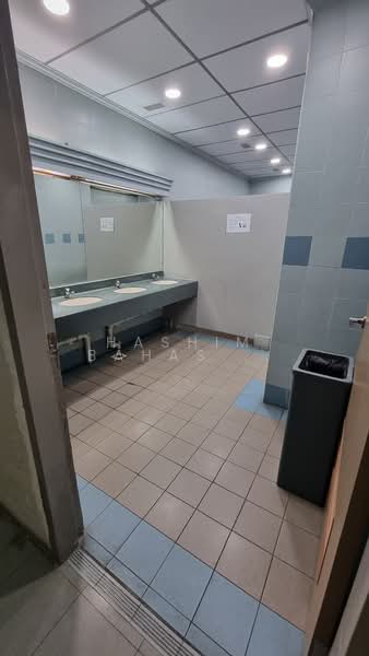 Delta House, Alexandra Road, 10,000 sqft, Light Industrial (B1) For Rent, by Hashim Bahashwan, 24995699 - CommercialGuru.com.sg