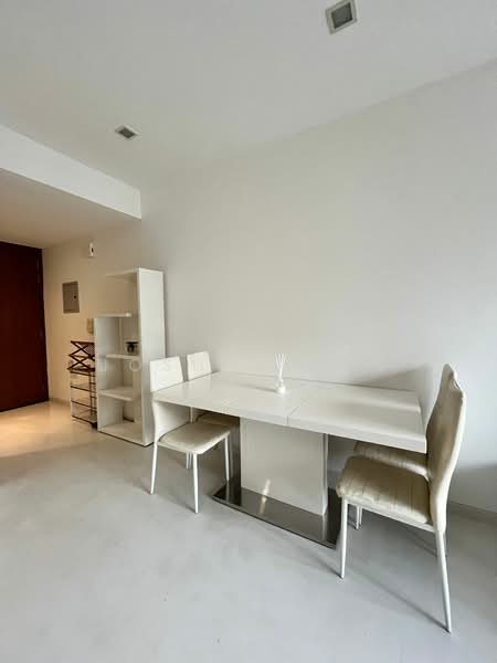 For Rent - RV Suites