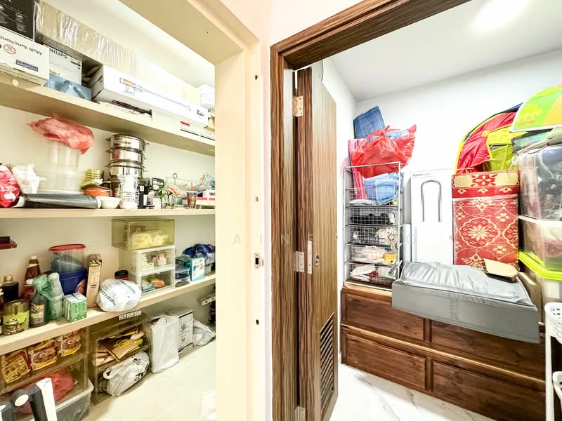 Wak Hassan Drive 3.5 Storey and Basement Landed Inter Terrace House, Wak Hassan Drive, Sembawang Road, Andrews Terrace, 5 Bedrooms, 5,715 sqft, Terraced House For Sale, by Jermaine Ang, 24997273 - PropertyGuru.com.sg