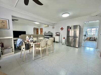 For Rent - 321 Sembawang Close