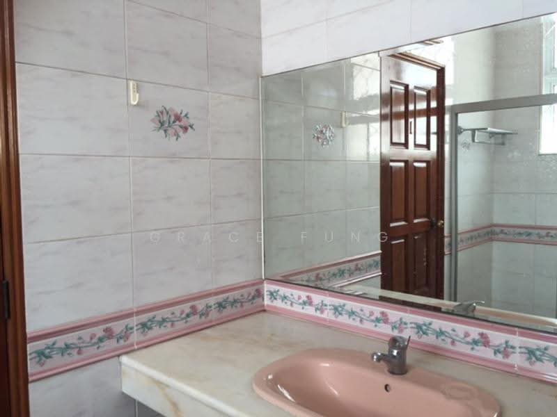 siglap road, Siglap road, East Coast / Marine Parade, 5 Bedrooms, 2,300 sqft, Semi-Detached House For Rent, by Grace Fung, 24999740 - PropertyGuru.com.sg