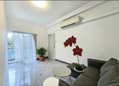 For Rent - Royal Palm Mansions